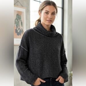 By Together Navy and Light Blue Knit Sweater